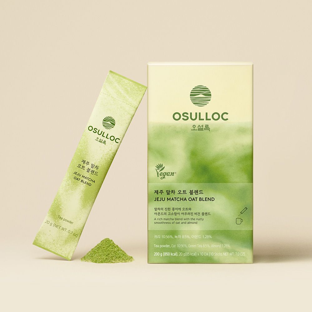 OSULLOC Jeju Matcha Oat Blend — Green box beside a matching sachet and a small mound of green powder.